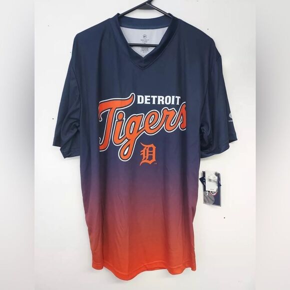 Other - True Fan MLB Detroit Tigers Mens Ombre Polyester V-Neck T-Shirt L NWT